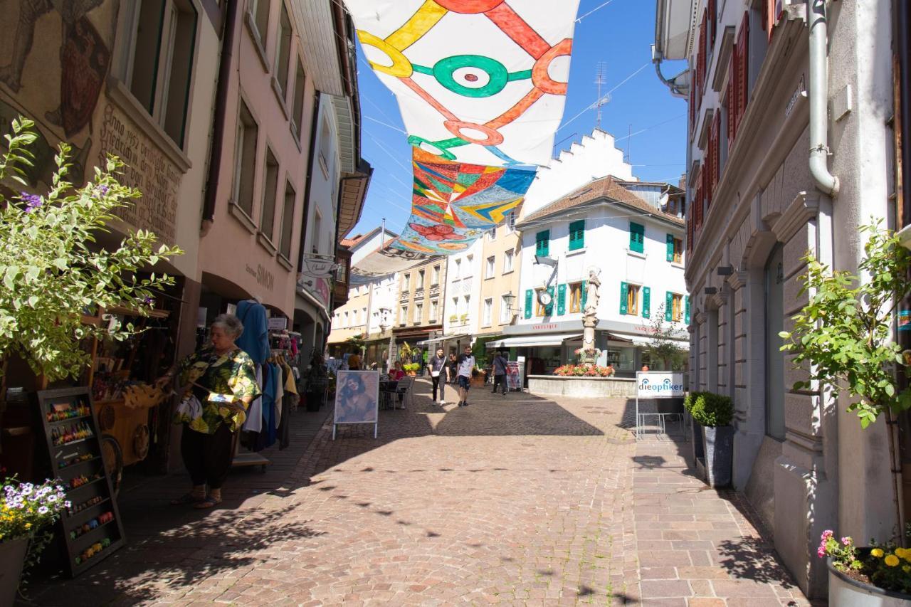 Gelb I Altstadt I Netflix I Schwarzwald Apartment Waldshut-Tiengen