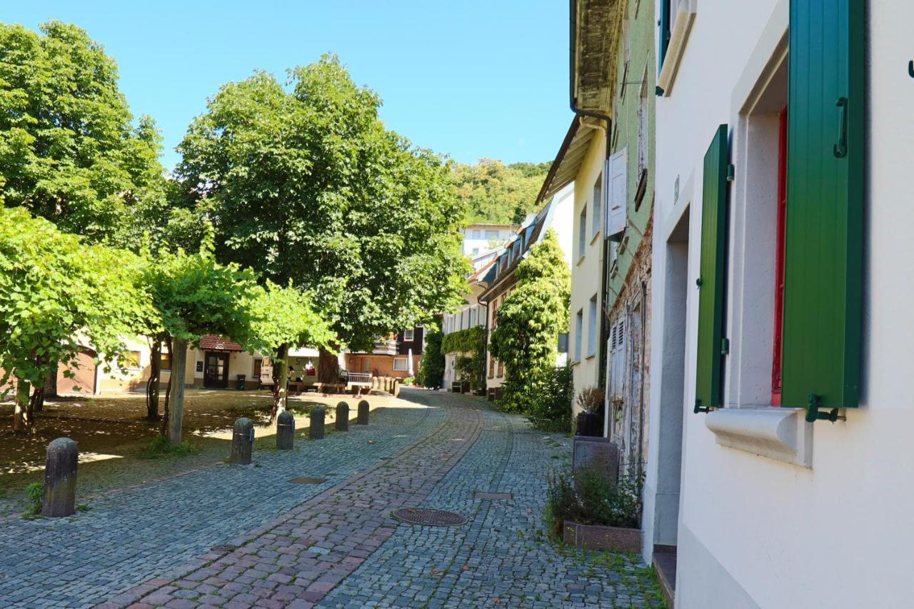 Gelb I Altstadt I Netflix I Schwarzwald *